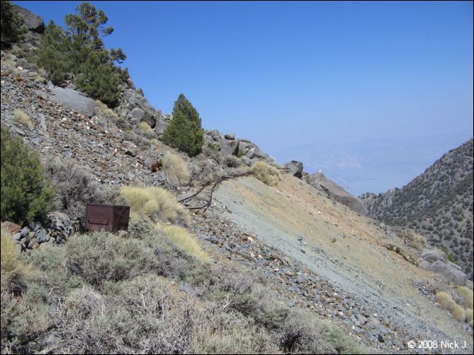 2008-04_inyo_saline_img_0097.jpg
