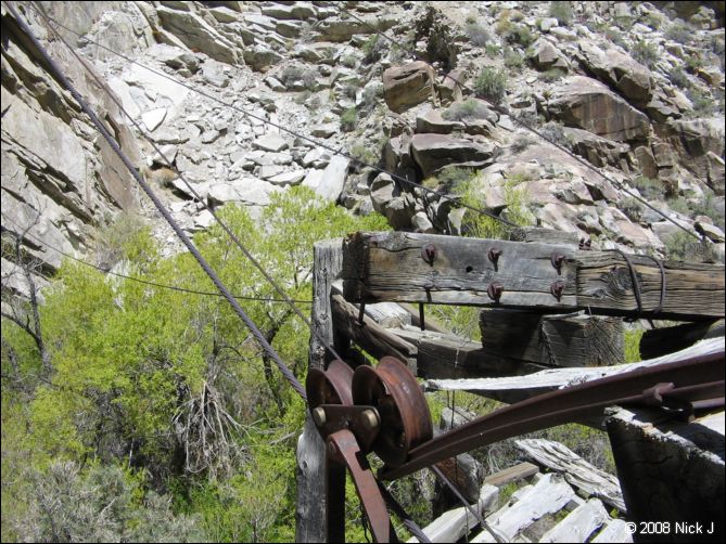 2008-04_inyo_saline_img_0109.jpg