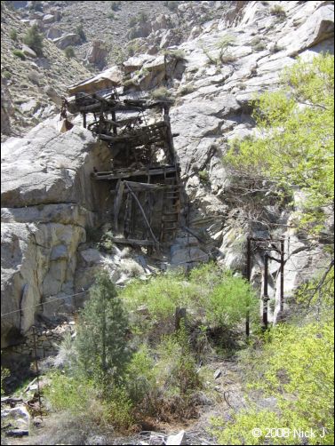 2008-04_inyo_saline_img_0117.jpg