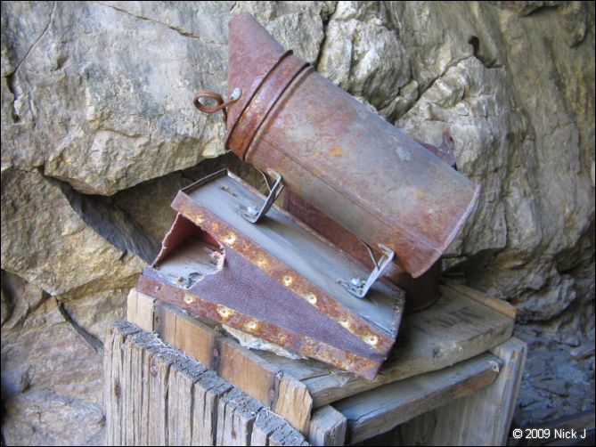 2009-04-inyo-lone-miner-nj-103.jpg