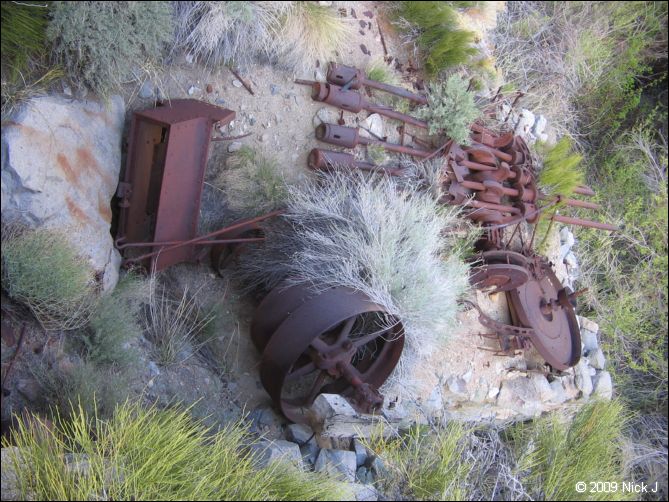 2009-04-inyo-lone-miner-nj-124.jpg