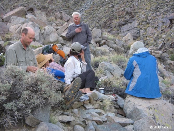 2009-04-inyo-lone-miner-nj-223.jpg