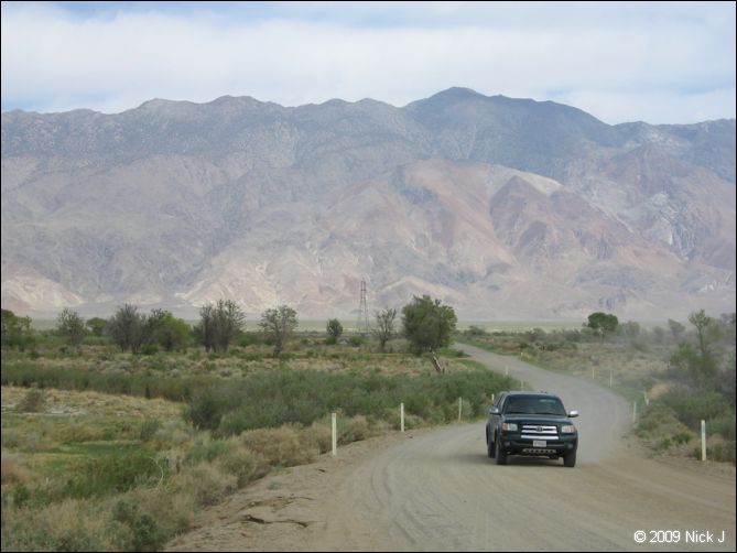 2009-04-inyo-lone-miner-nj-292.jpg