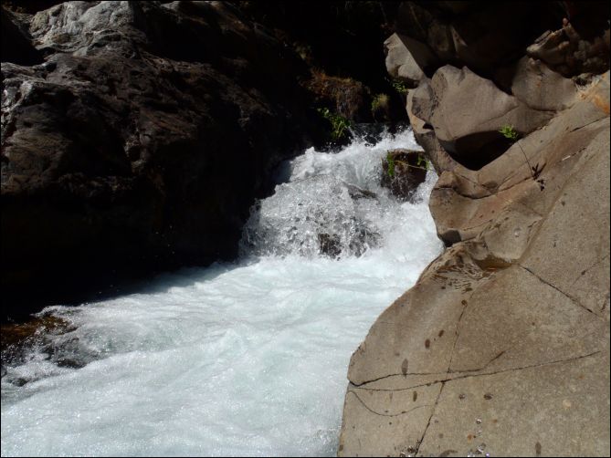 2010-08-22_gorge-scram_devils-gate_082_p8220048.jpg