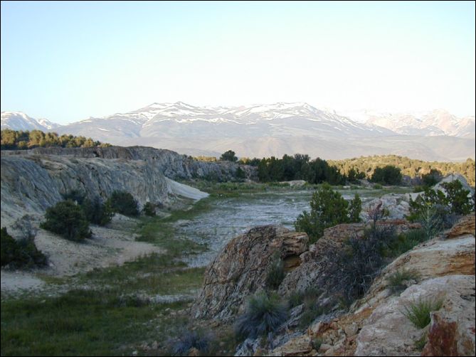 2005-07-06_travertine_spring_01.jpg