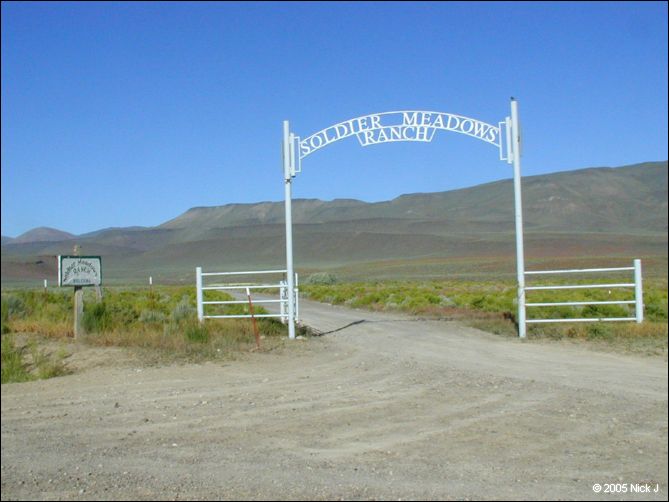 2005-06_dsurv_highrock_32.jpg